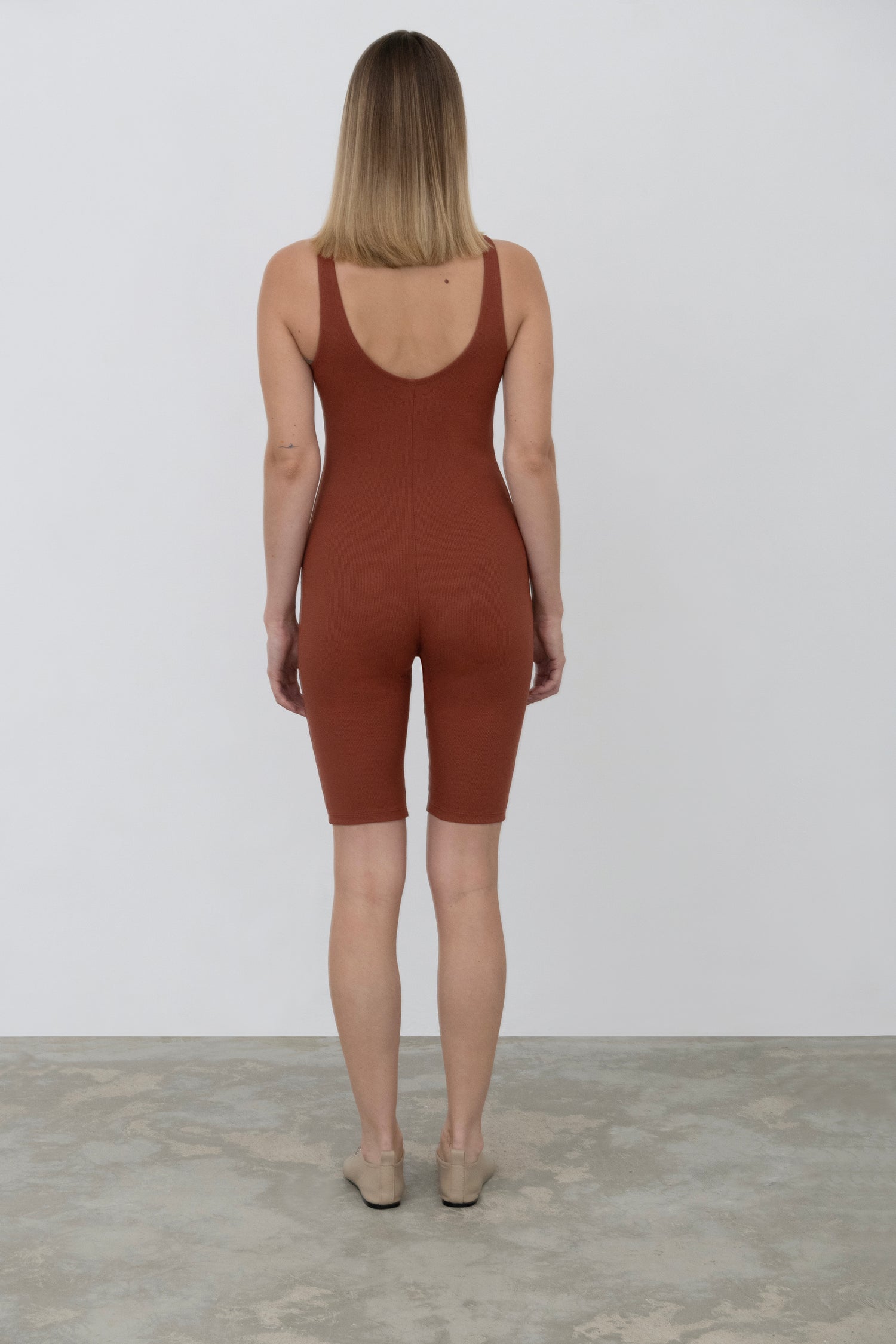 Elba Sleeveless One-Piece in Organic Cotton in Red Soil