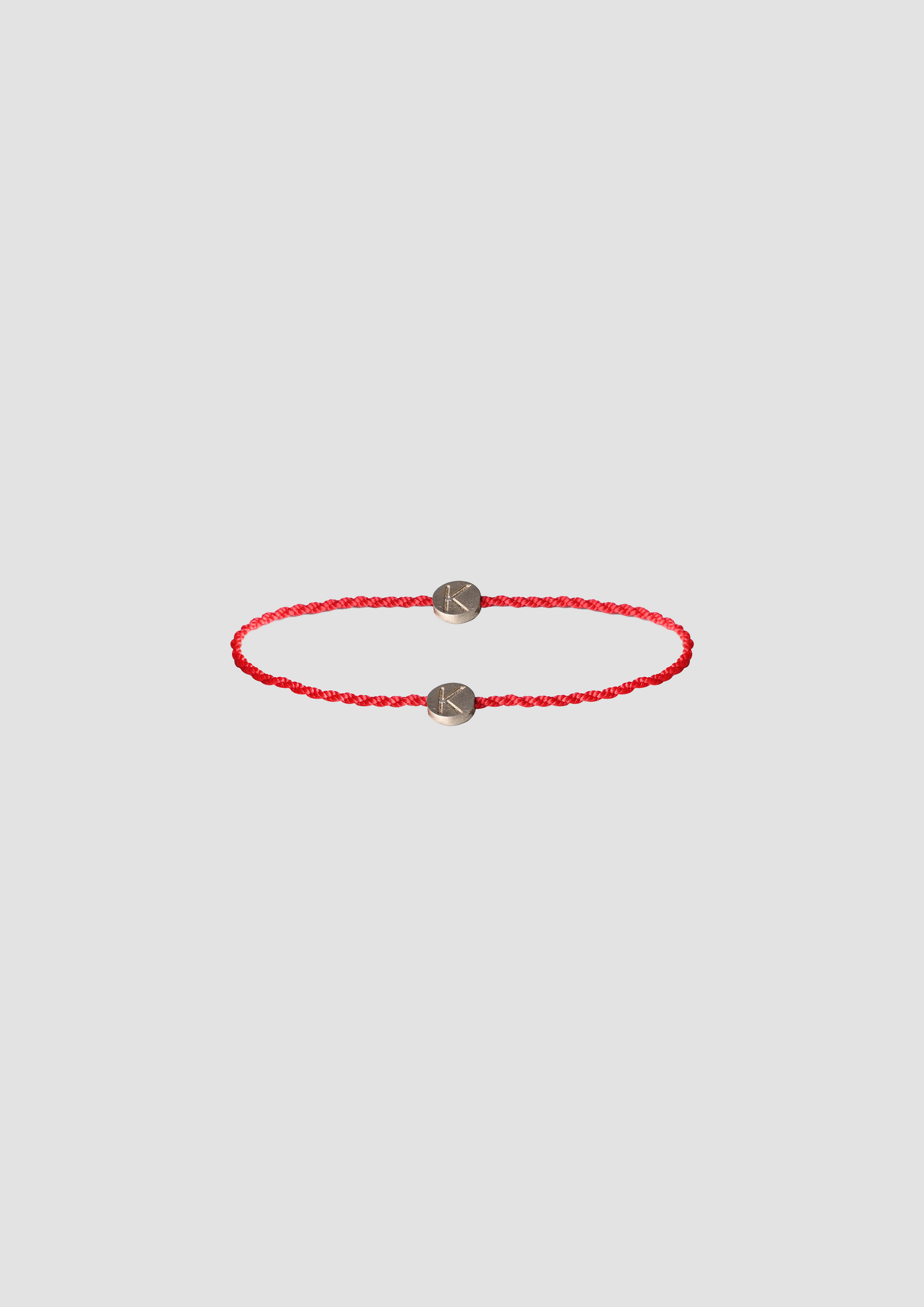 Moon Bracelet en Plata y Cordón Rojo